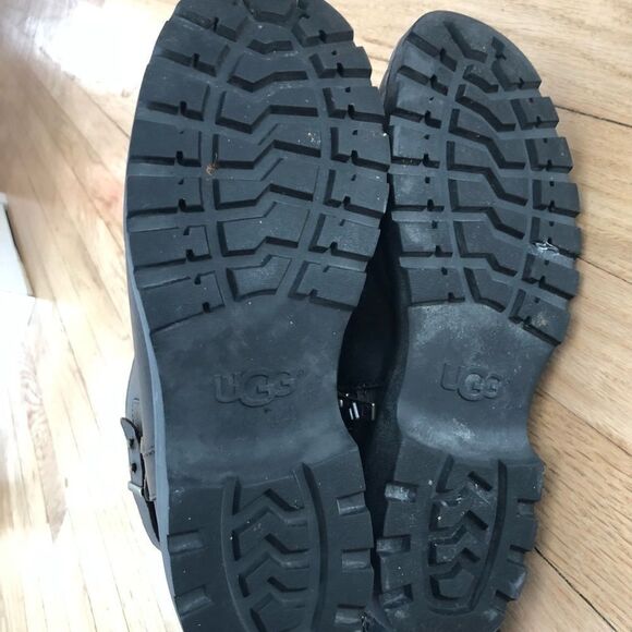 UGG Size 7 leather Dark Brown Boots Buckled Detailing - Picture 7 of 8